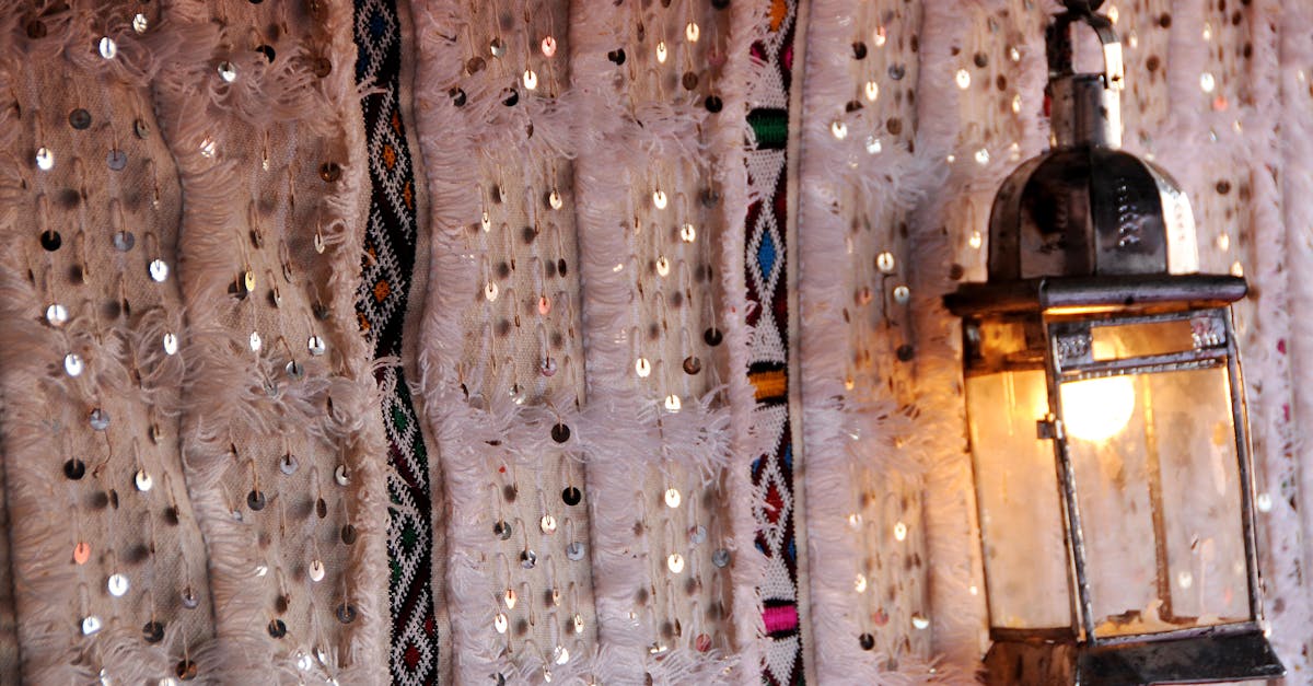 Why do Moroccan rugs have tassels on one side?